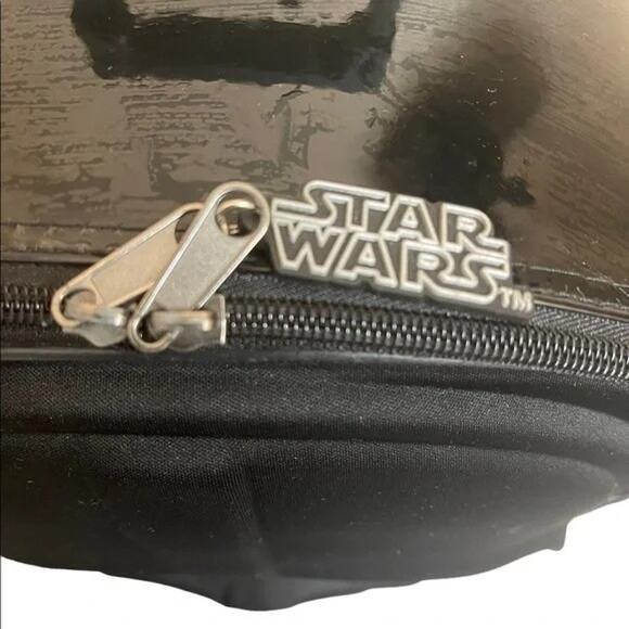 Star Wars Darth Vader 3D Suitcase Luggage Disney Store Retractable Handle - Picture 5 of 8